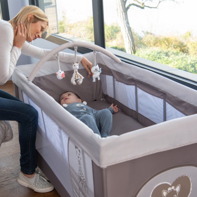 Πάρκο Renolux Με Τη Σόφη την Καμηλοπάρδαλη...