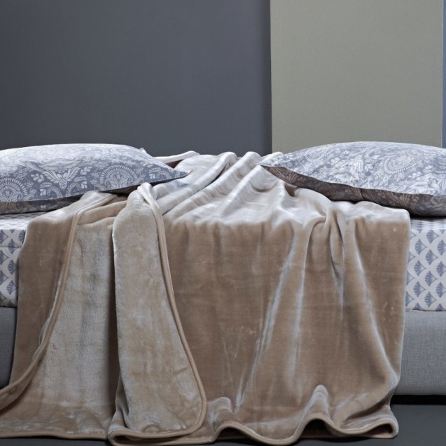 Κουβέρτα Βελουτέ Υπέρδιπλη Kentia Notte 26 220x240
