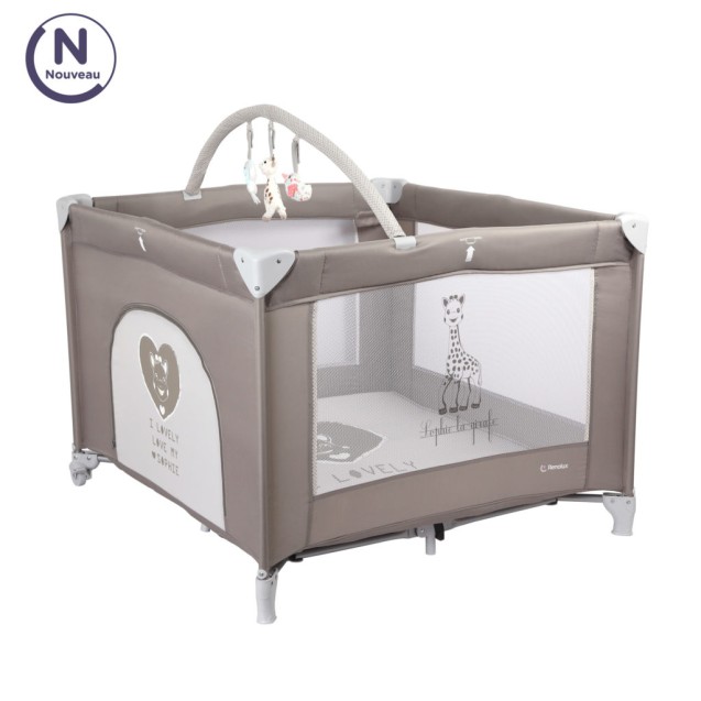 Πάρκο Renolux Με Τη Σόφη την Καμηλοπάρδαλη...