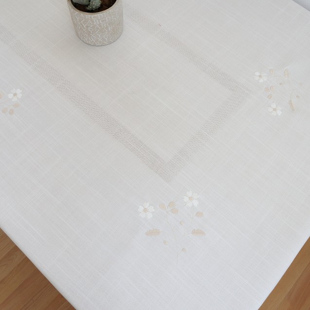 Τραπεζομάντηλο Dimeco 140x180 7582