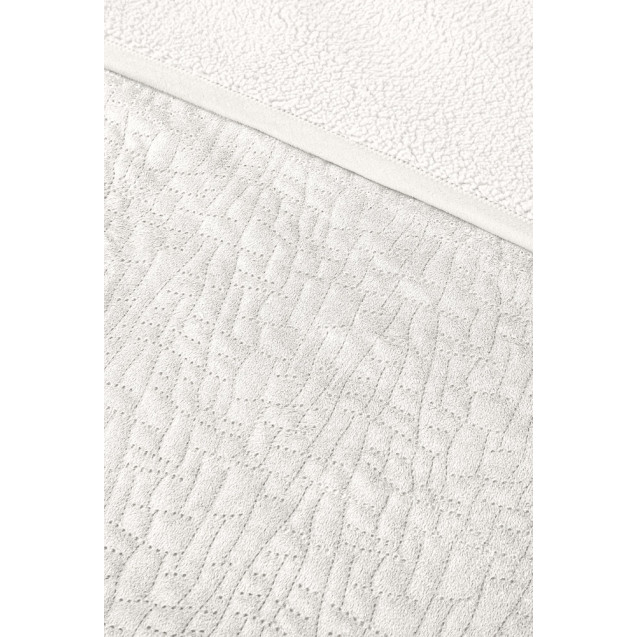 Σετ Κουβέρτα Βελουτέ Υπέρδιπλη και Μαξιλαροθήκη...