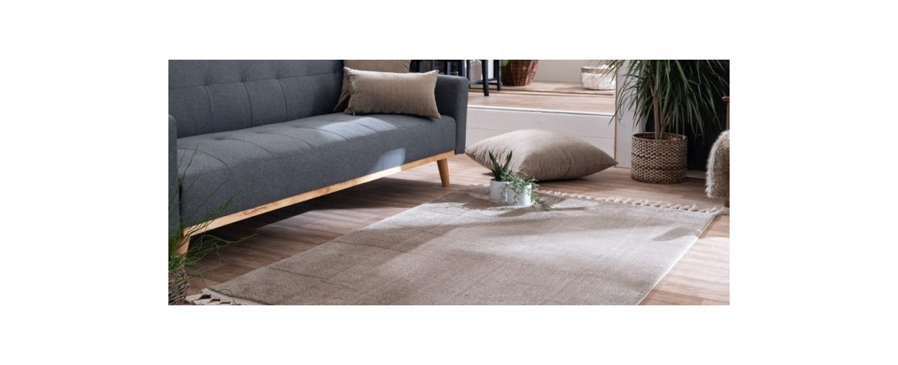 Επιλέγοντας το τέλειο χαλί για το σαλόνι: Ένας πλήρης οδηγός